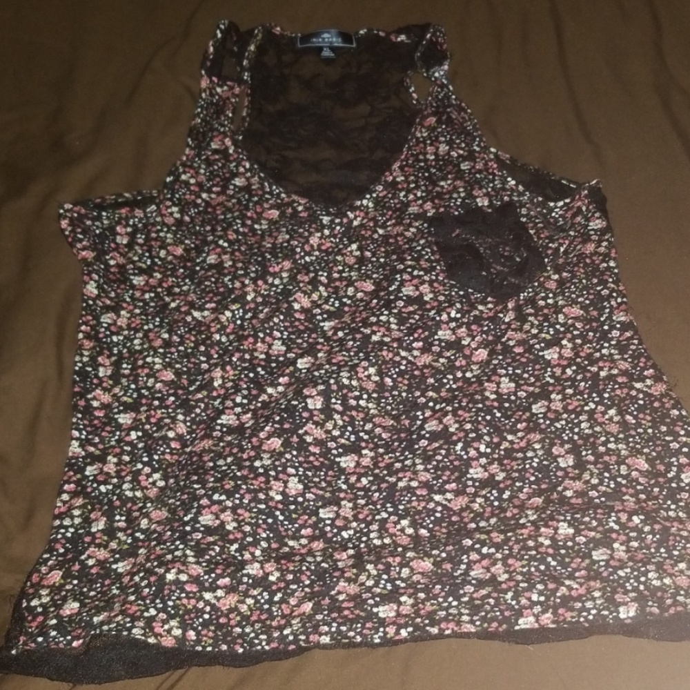 Floral lace racerback tank XL